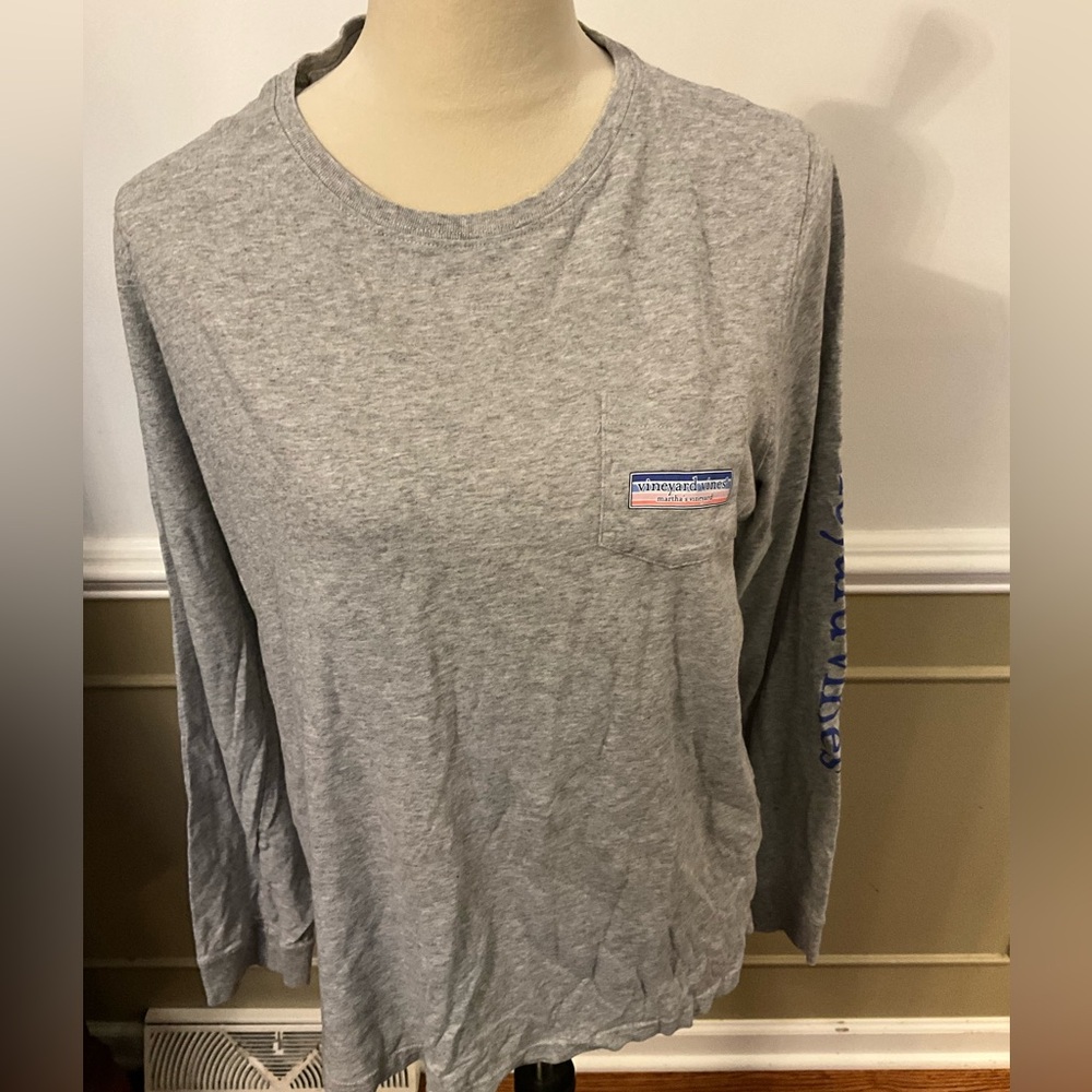 Vineyard Vines Martha’s Vineyard Tee Shirt - Size XL